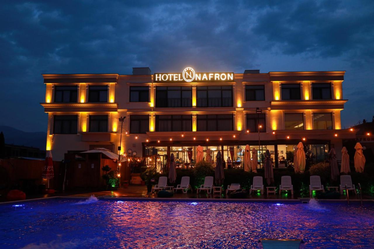 Nafron Hotel Прізрен Екстер'єр фото